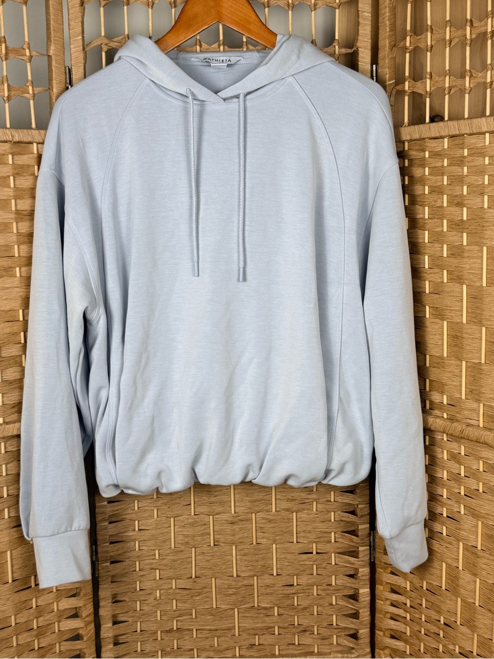 Athleta Seasoft Bubble Hem Pullover Size Small Coastal Blue